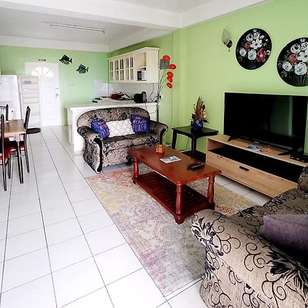 Silver View Apartments St. George's Luaran gambar