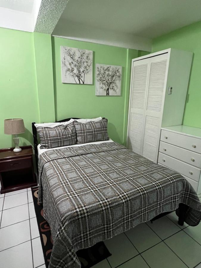 Silver View Apartments St. George's Luaran gambar