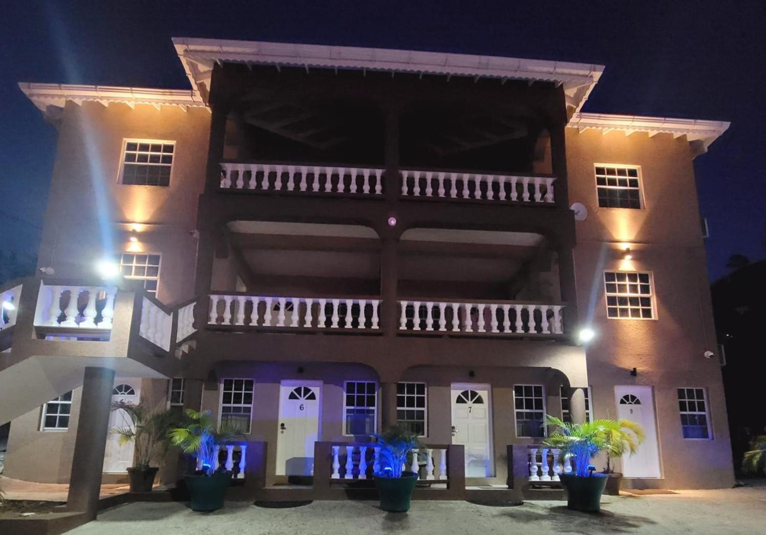 Silver View Apartments St. George's Luaran gambar