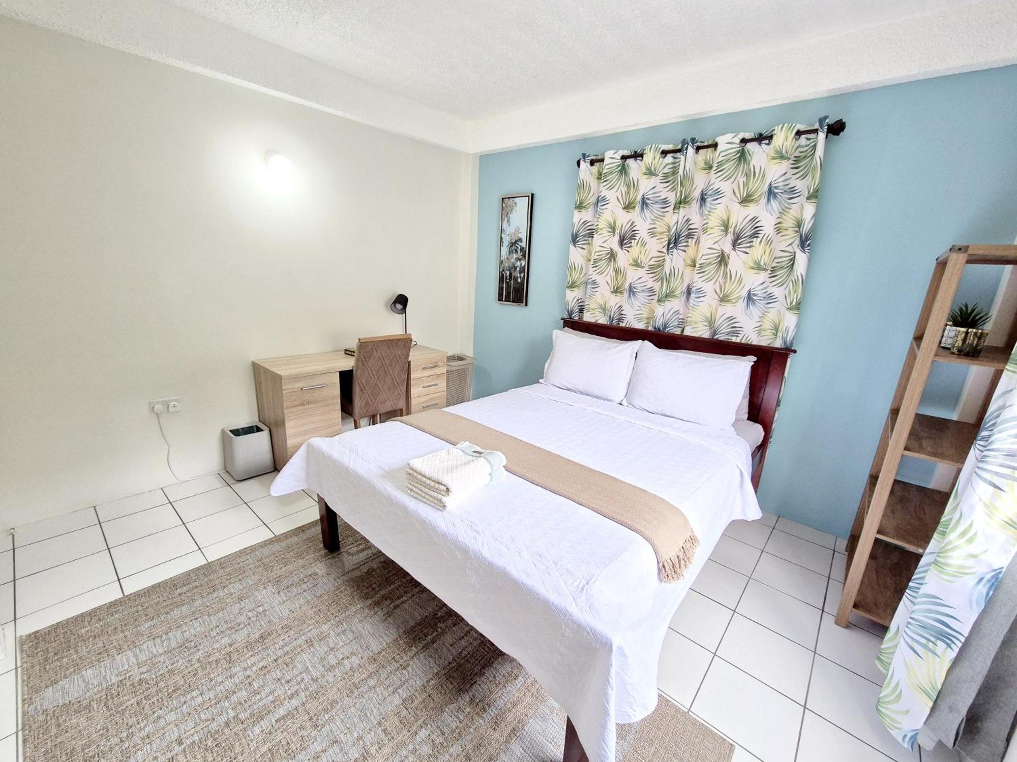 Silver View Apartments St. George's Luaran gambar